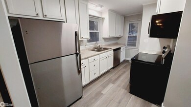 211 W 4th St, Red Oak, IA 51566 - photo 6