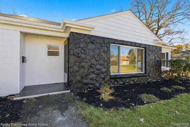 1683 Pagel Ave, Lincoln Park, MI 48146 - photo 4