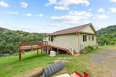 147 Journey Ln, Dugspur, VA 24325 - photo 6