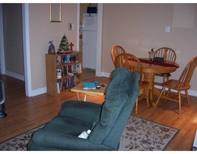 22 Fredette St unit 22, Chicopee, MA 01022 - photo 4