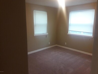 5319 Quan Dr, Jacksonville, FL 32205 - photo 5