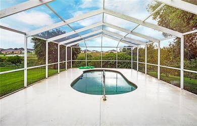 PRIVATE BACKYARD WITH NO REAR NEIGHBORS AND POND V