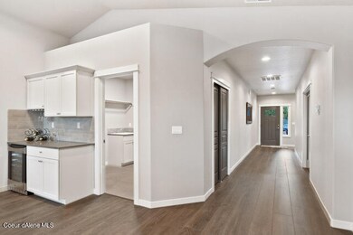 thumbnail_Orchard - Entryway (1)