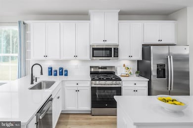 2931 Maisel St unit CLARENDON 3-STORY, Baltimore, MD 21230 - photo 2