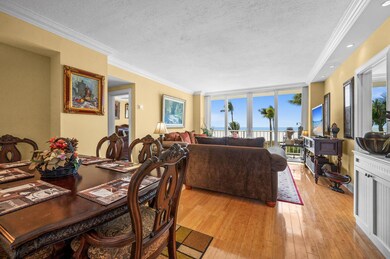 Living Room Looking out to the Ocean