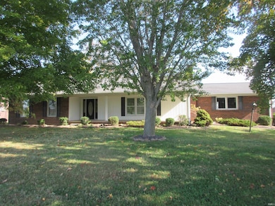 804 SE 11th St, Washington, IN 47501 - photo 2