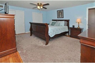 12033 Waldemire Dr, Philadelphia, PA 19154 - photo 6