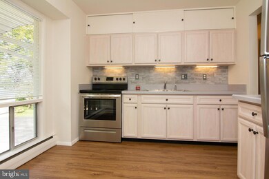 6006 Fairfield Ln, Sykesville, MD 21784 - photo 7