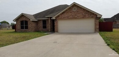 554 Greystone Cir, Alamo, TX 78516 - photo 3