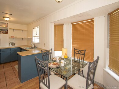 2505 S Sycamore Ave, Broken Arrow, OK 74012 - photo 7