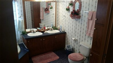 608 McChroty Fork, Branchland, WV 25506 - photo 7