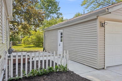 1201 Shady Lane-22