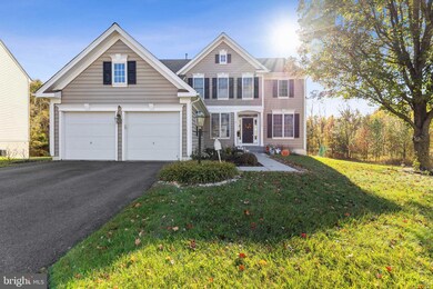 17044 Anns Brook Ct, Woodbridge, VA 22191 - photo 2