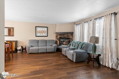 07-Living Room_ELI01895