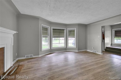 16540 Evergreen Rd, Detroit, MI 48219 - photo 4