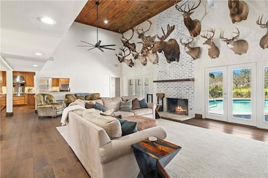 196 Tchefuncte Dr, Covington, LA 70433 - photo 4