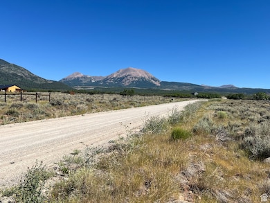 32 N Porcupine, La Sal, UT 84530 - photo 6