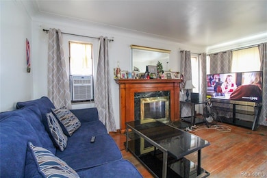 15611 Spring Garden St, Detroit, MI 48205 - photo 4