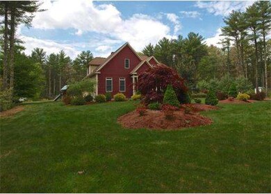 75 Purchase St, Carver, MA 02330 - photo 3