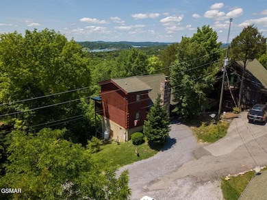 b583552f-0366-4b3f-ad78-2d2989de630d