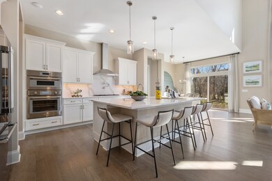 2806 Parkside Cir, Northbrook, IL 60062 - photo 6