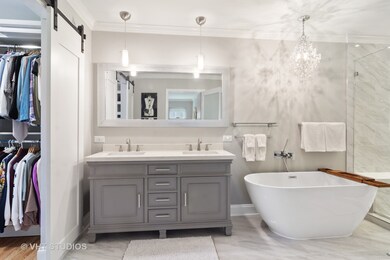 2 Woodbine Rd, Rolling Meadows, IL 60008 - photo 2