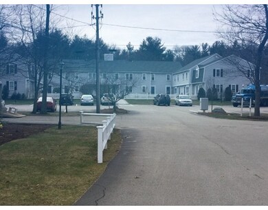 523 Washington St unit B4, Pembroke, MA 02359 - photo 4