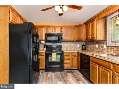 33 Palmetto Dr, New Castle, DE 19720 - photo 5