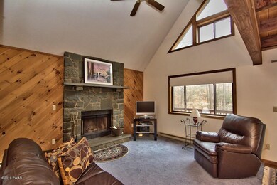 383 Underwood Ln, Lake Ariel, PA 18436 - photo 3