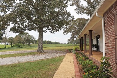 152 Hwy 42 V2 Front Porch Circle Drive