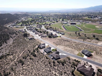 725 SE Pine St, Cedaredge, CO 81413 - photo 3