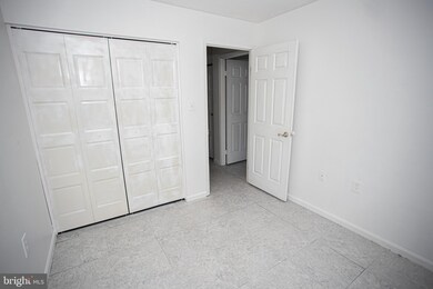 2242 Dawn Ln, Temple Hills, MD 20748 - photo 7