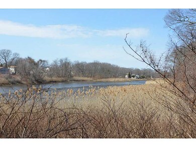 145 Oak Crest Dr unit 147, Riverside, RI 02915 - photo 3