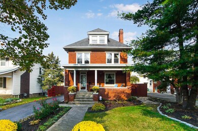 30 Oakland Park Ave, Columbus, OH 43214 - photo 2