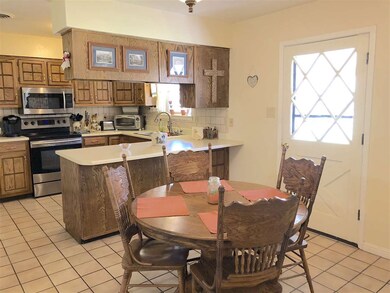 402 Sunglow Ave, Alamogordo, NM 88310 - photo 3
