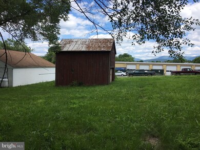 0 N Bank unit 1005914877, Luray, VA 22835 - photo 2