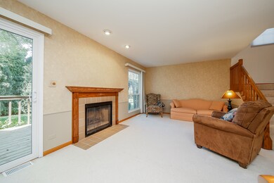 1609 Estate Cir, Naperville, IL 60565 - photo 4