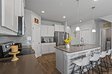 537 Smart Strike Trail, Granbury, TX 76049 - photo 7