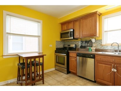 749 Westchester Blvd, Westchester, IL 60154 - photo 4