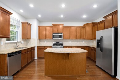 23230 Roberts Tavern Dr, Clarksburg, MD 20871 - photo 7