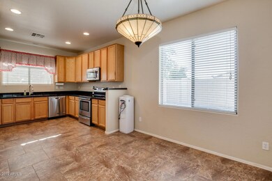 Dining/Kitchen