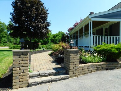 207 Purchase St, Middleboro, MA 02346 - photo 2