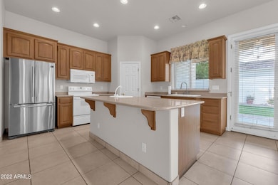 13-web-or-mls-3027-e-redfield-rd