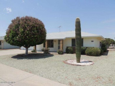 023-473709 Front Right