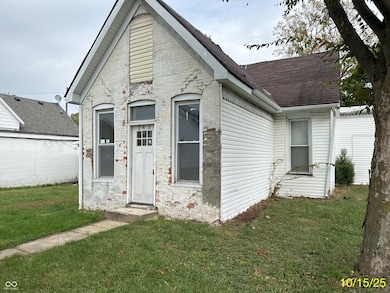 263 S Carthage Rd, Charlottesville, IN 46117 - photo 3