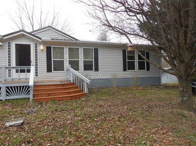 1402 Leger Fork Rd, Tyner, KY 40486 - photo 7