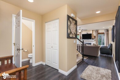 2425 Hillbrook Cir Anchorage-large-005-E