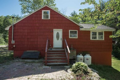 231 Second Crown Point Rd, Barrington, NH 03825 - photo 3