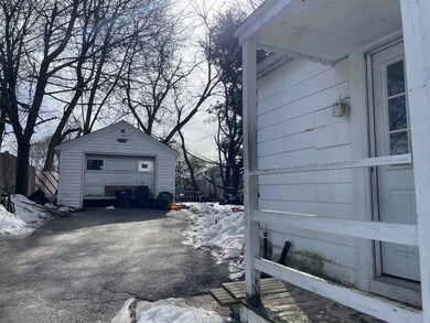 65 Winter St, Lewiston, ME 04240 - photo 3