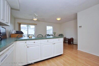 56 May Place, Staten Island, NY 10312 - photo 4
